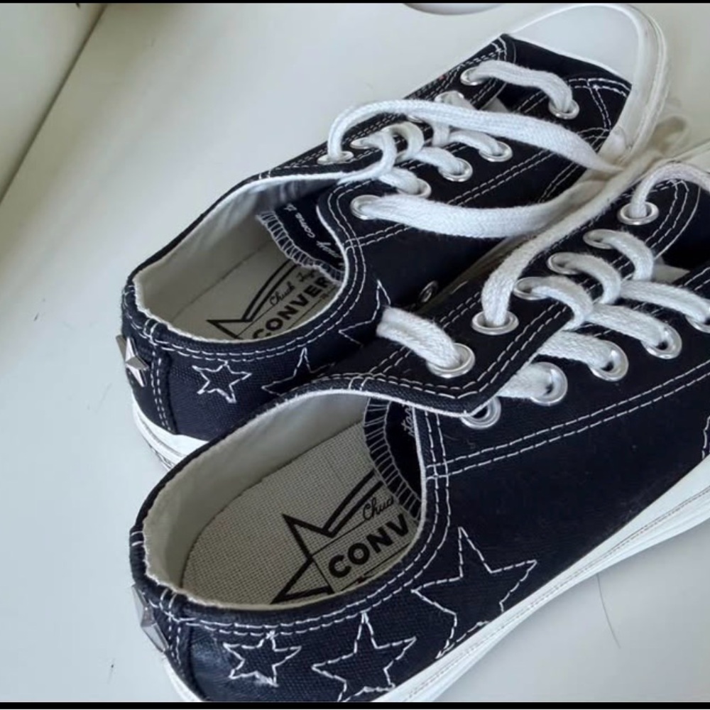 🔥 IN DEMAND • SOLD OUT • Converse Chuck 70 Black • Size 7 🔥